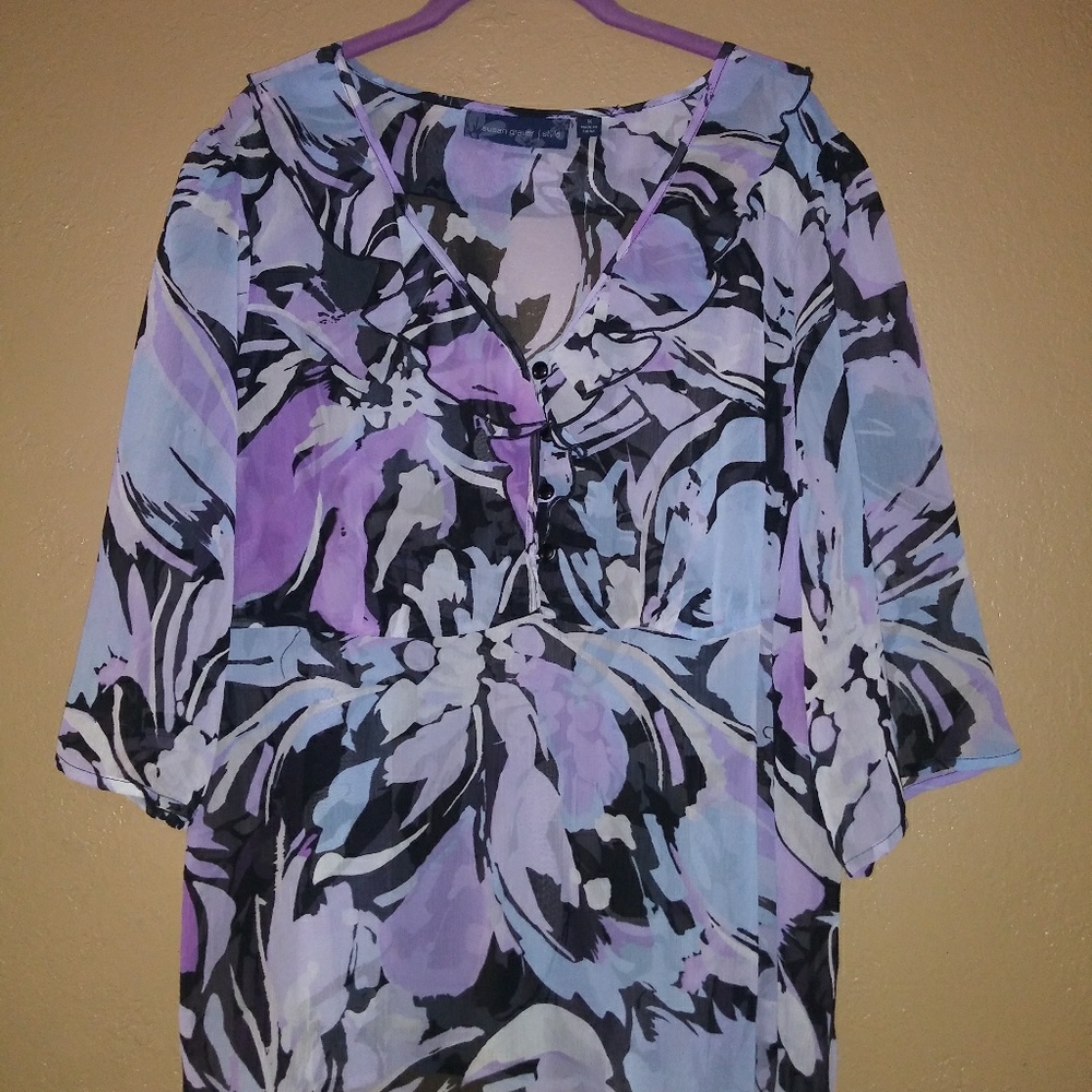 Womans blouse 1X